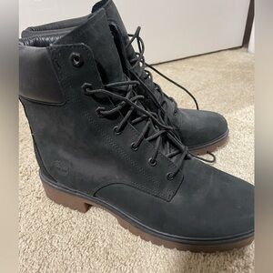 Size 10, barely worn Timberlands